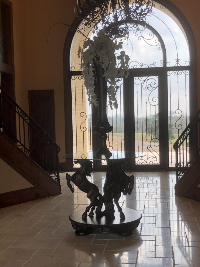 arte prehispánico en el diseño de muebles