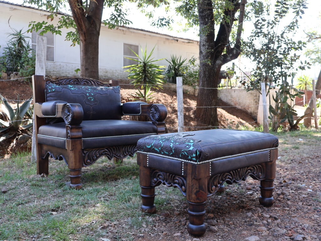 diseño de interiores con muebles estilo western