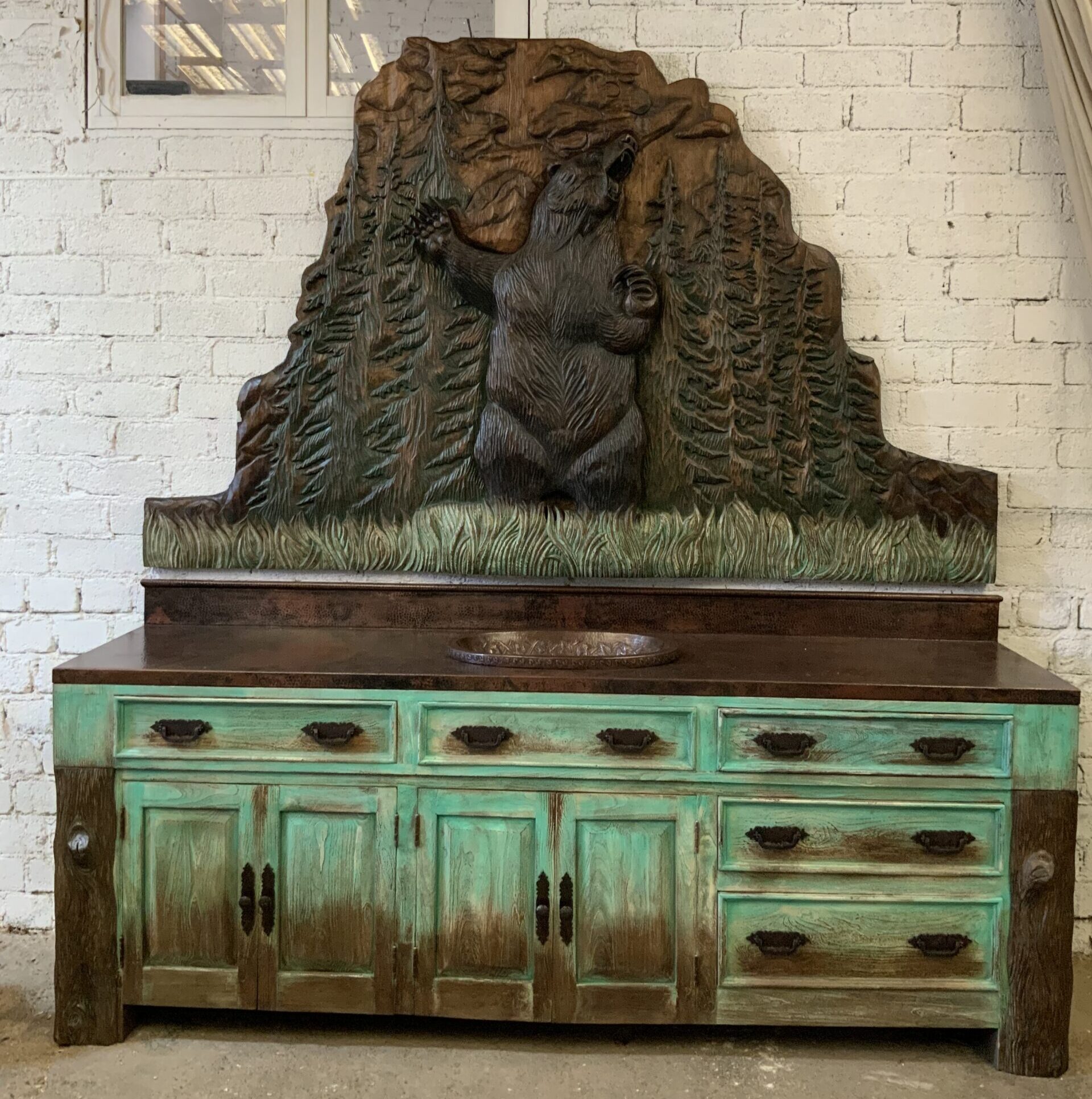 muebles exclusivos de madera tallada
