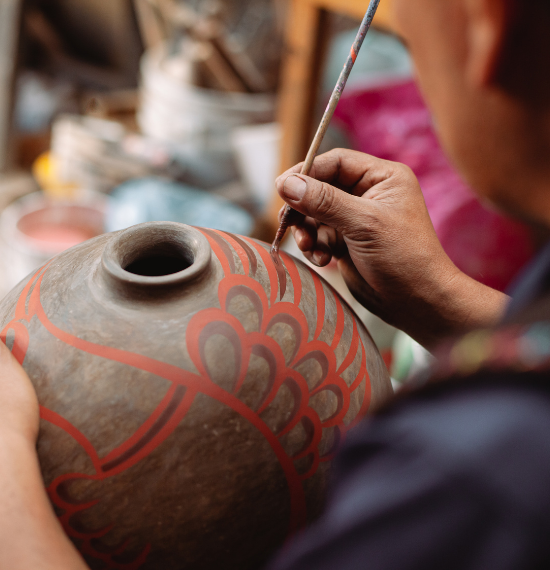 El uso del color en la pintura mexicana y su aplicacion en muebles artesanales