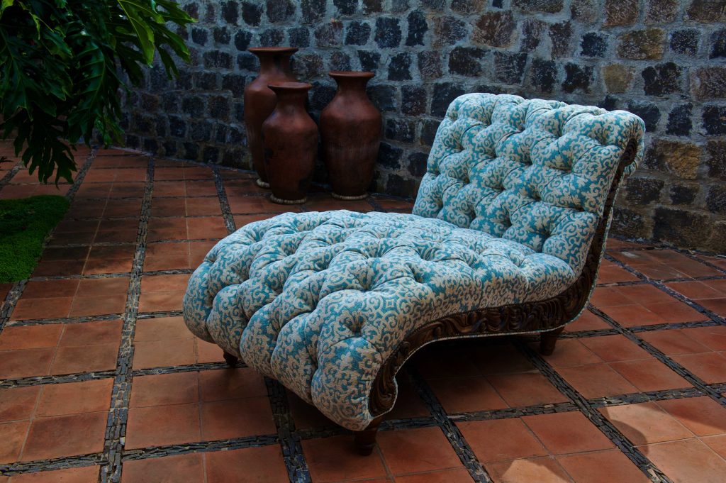 diseñadores graficos en la personalizacion de muebles